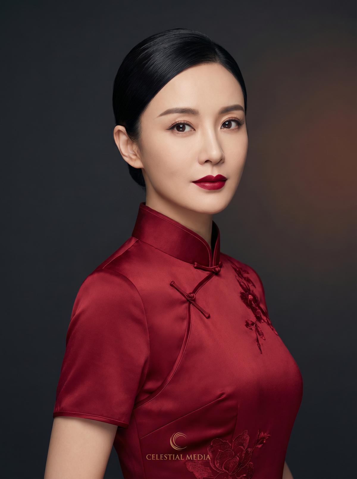反差眼镜妹